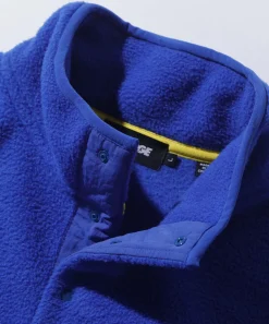BUTTON-UP FLEECE PULLOVER