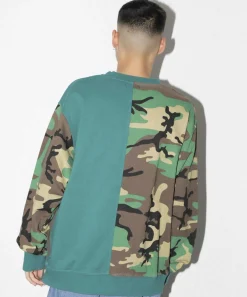 CAMO CREWNECK SWEAT