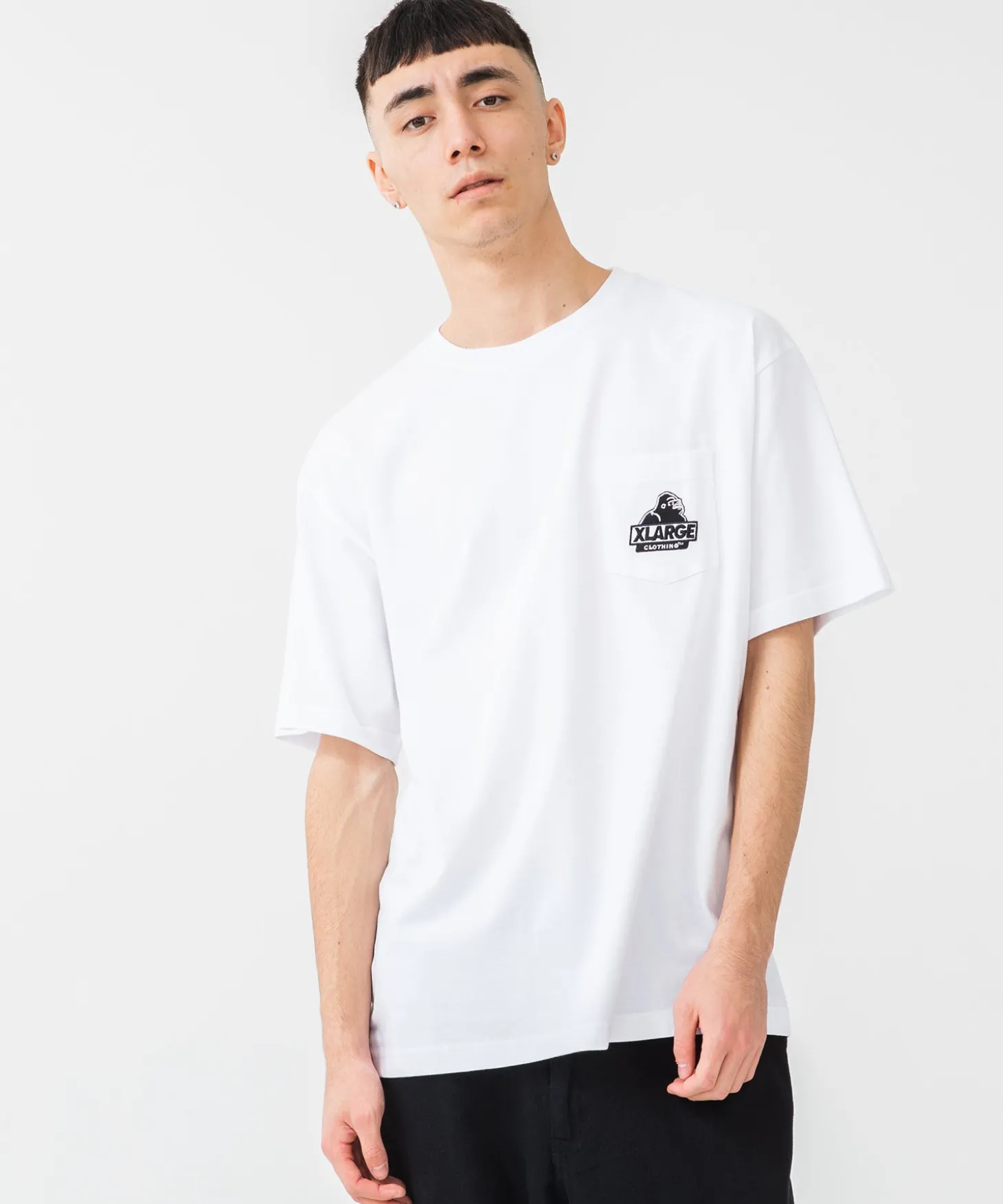 S/S EMBROIDERY SLANTED OG POCKET TEE